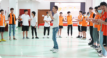 宏鹏领袖特训营